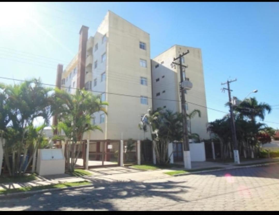Apartamento Praia Guaratuba Eksteriør bilde